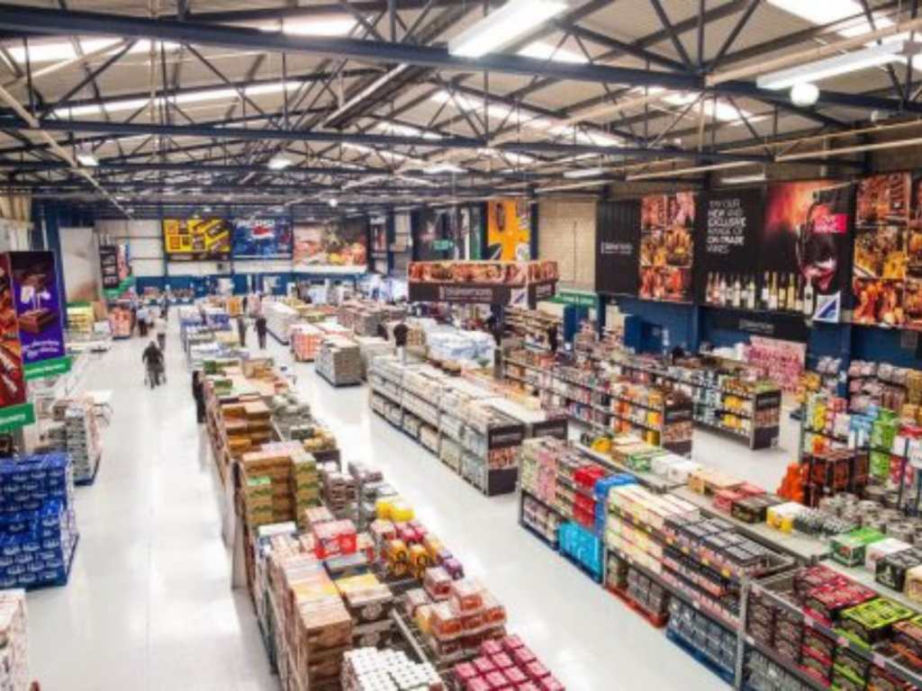 Cash and Carry Smart Foodservice Warehouse Stores