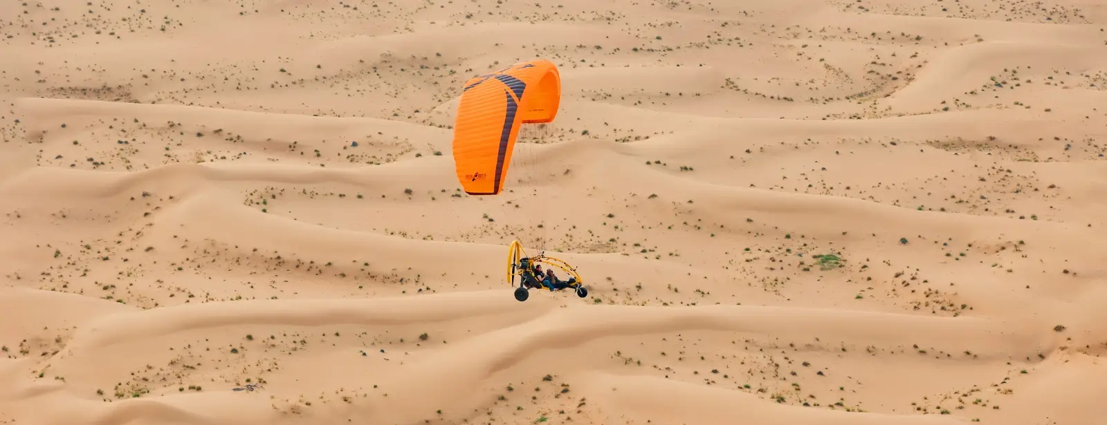 Paramotor Desert Adventure, Dubai