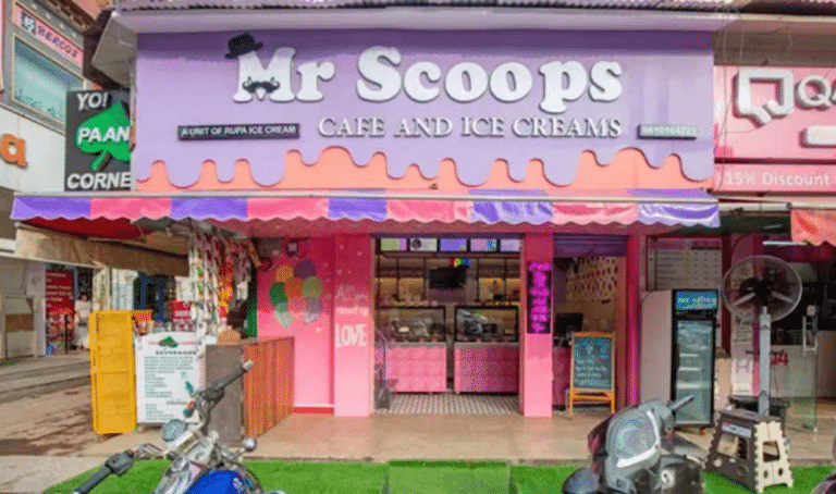 Mr. Scoops Mr. Scoops