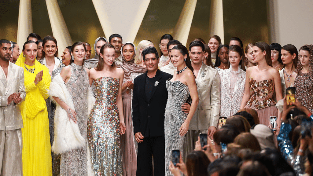 Manish Malhotra with Brazilian model Adriana Lima who was a show stopper at his Dubai Fashion Week grand Finale