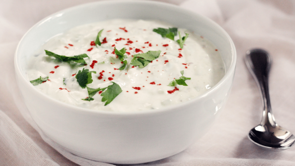 The Ultimate Raita Recipe: A Refreshing Side Dish for Every Meal