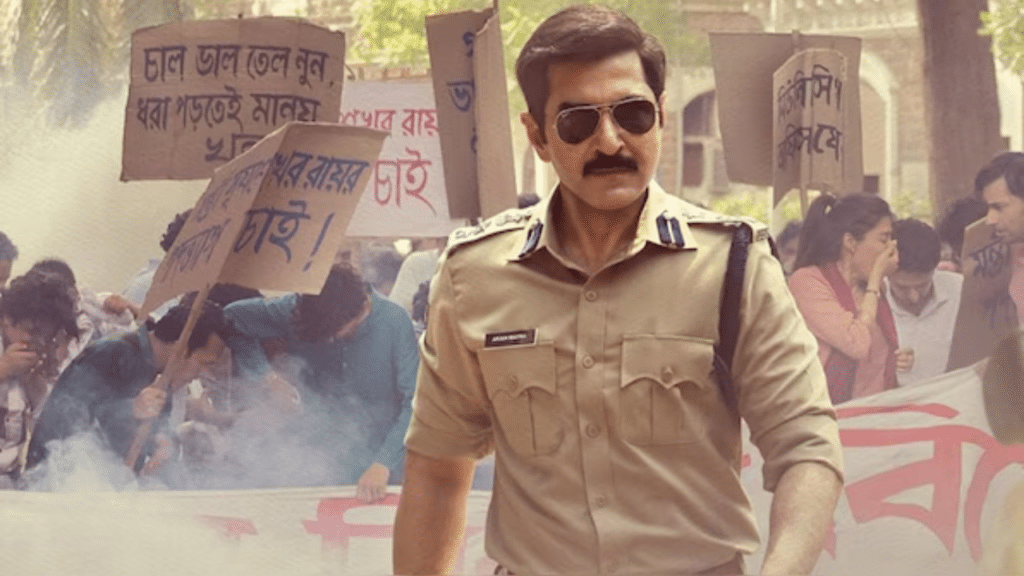 Jeet and Prosenjit Chatterjee in Khakee: The Bengal Chapter on Netflix, showcasing power struggles and crime in Kolkata.