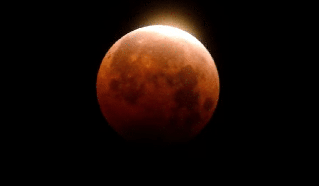 Spectacular ‘Blood Moon’ Lunar Eclipse on March 13-14