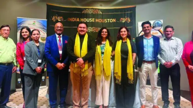 India House Launches Citizenship Center to Assist Green Card Holders in Becoming U.S. Citizens