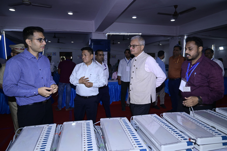 Bihar polls: ECI reviews election preparedness in East and West Champaran