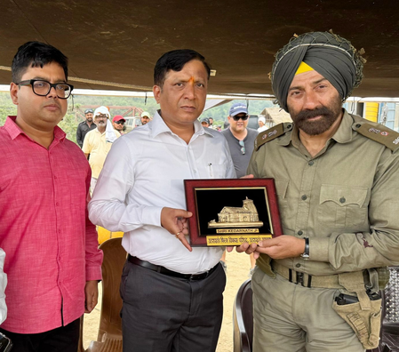 Sunny Deol meets Uttarakhand film officials on ‘Border 2’ set, praises state’s support for cinema