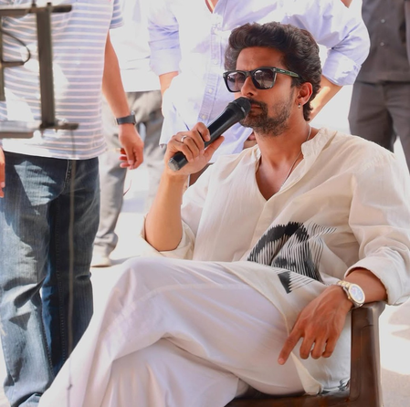Ravie Dubey drops fun behind-the-scenes from ‘Haale Dil’ with Manisha Rani; Trailer to release soon