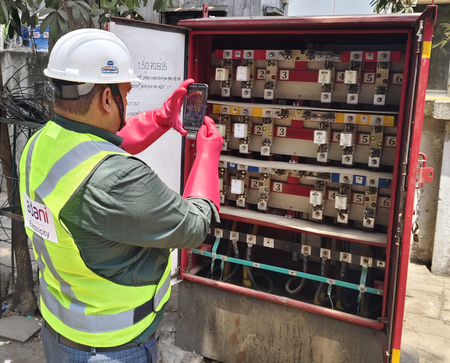 Adani Electricity empowers its ‘Power Warriors’ with advanced mobile thermal imaging tools
