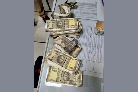 DRI seizes Rs 32 lakh in cash from three train passengers in TN