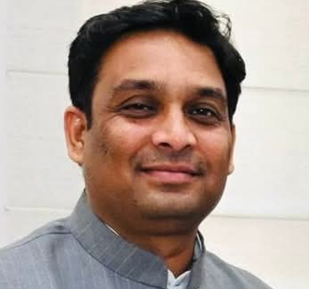 MP: Swarms of bees attack Parliamentarian, officials during irrigation project inspection