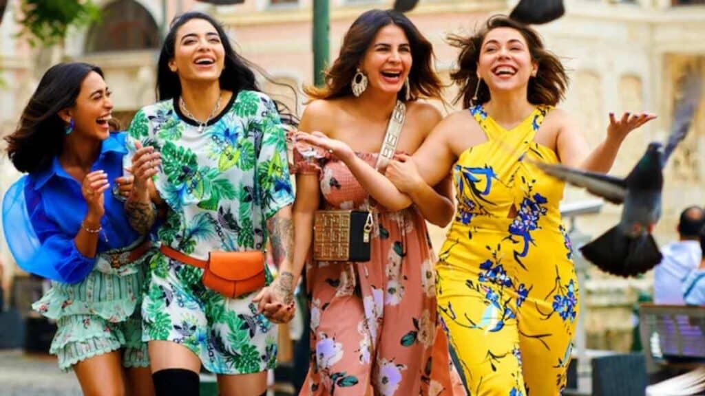 Four More Shots Please Season 4 Review : A Bittersweet Farewell to the Chaar Yaar Four More Shorts Please