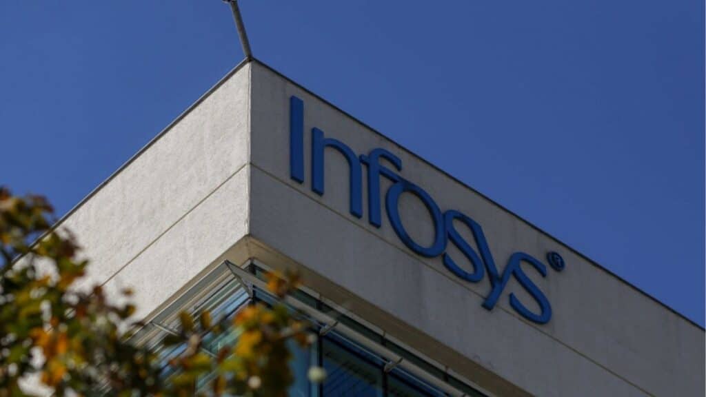Infosys Hikes Fresher Salaries