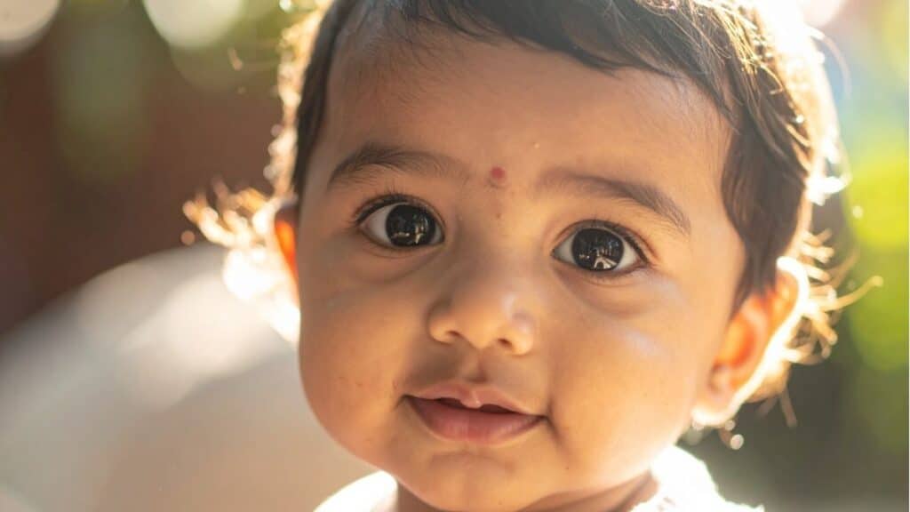 Eye Health Tips Indian Children Screen Time Abroad