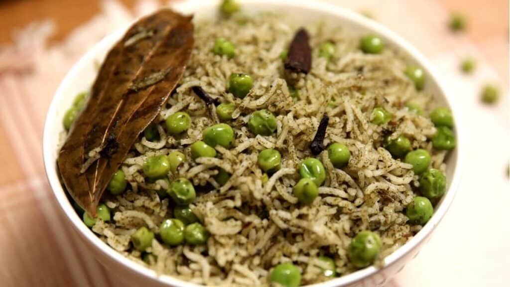 Hara Matar Pulao
