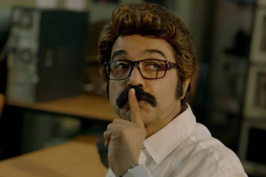 Prosenjit Chatterjee's Vijaynagar'er Hirey Movie Review