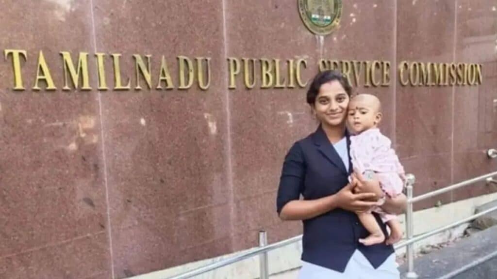 Tamil Nadu’s First Tribal Woman Civil Judge: Sripathi Clears Exam Just Two Days After Childbirth tamil-nadu-first-tribal-woman-civil-judge-sripathi-yelagiri