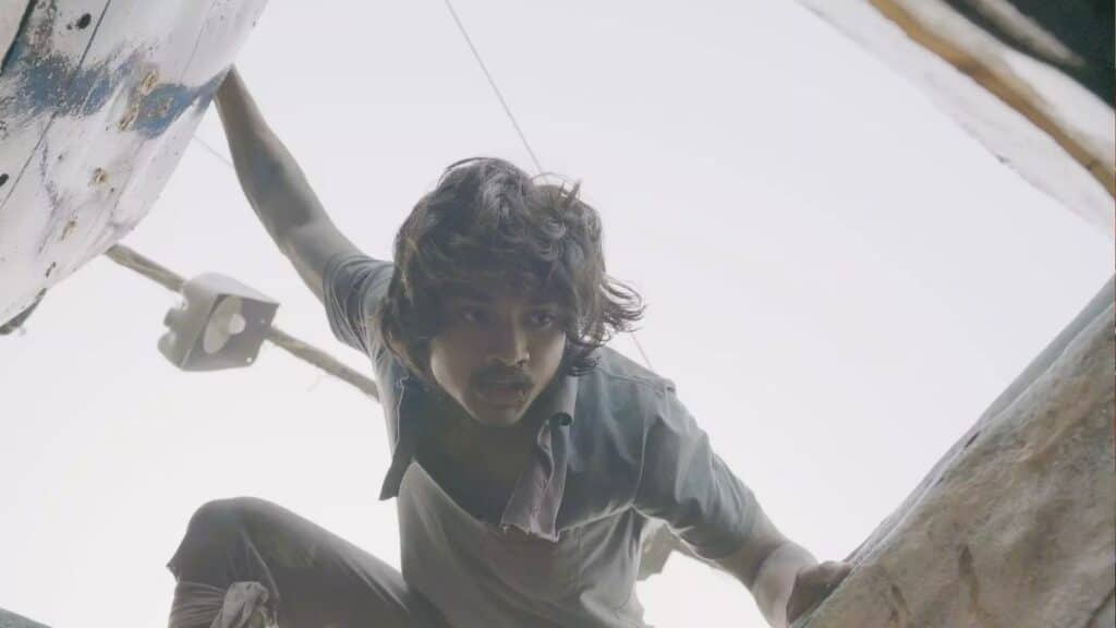 Adamya Movie Review 1 Adamya 1