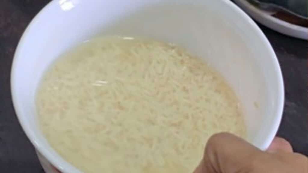 Combine Rice and Syrup