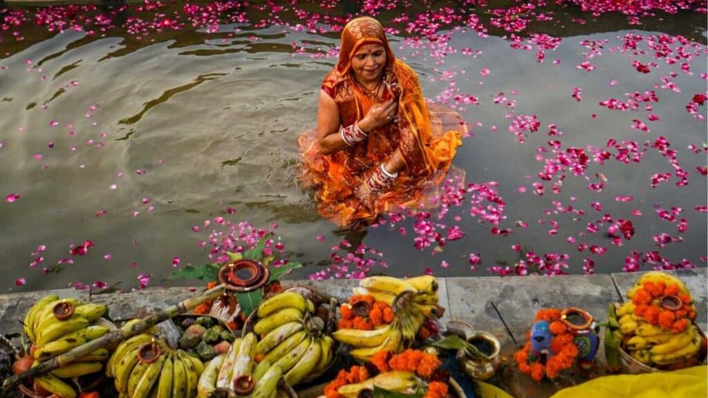 devotees for holy dip