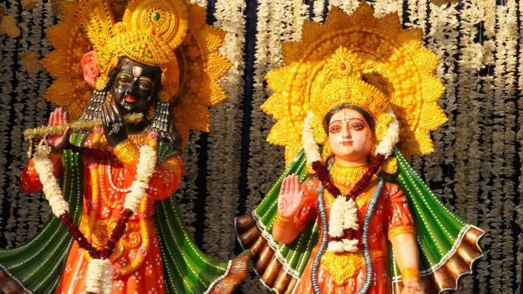 Krishna Janmashtami : Festival of Celebrating the Birth of Lord Krishna 4 Krishna Janmashtami