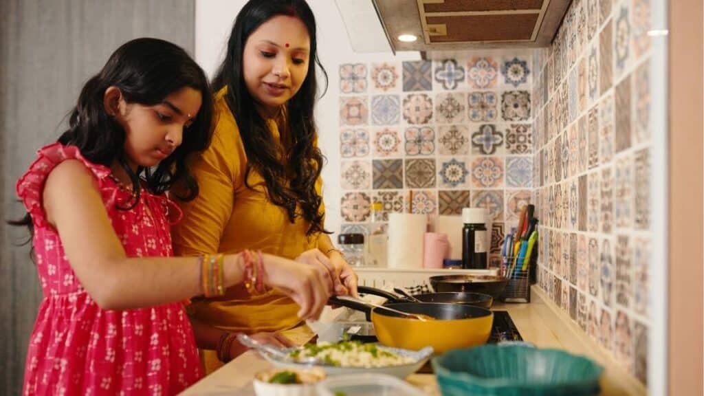 Mother's Day : Date, Cultural Significance & Celebrations Across India and the World 8 cooking for mom on mother's day