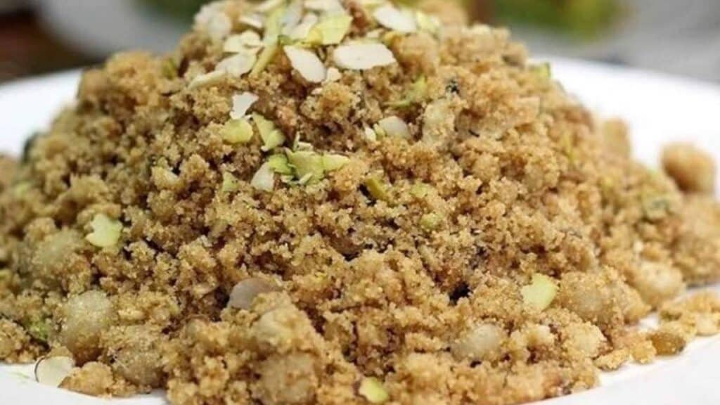 Panjiri : Traditional Prasad Recipe with Wheat Flour and Dry Fruits 9 Panjiri for Mahashivratri