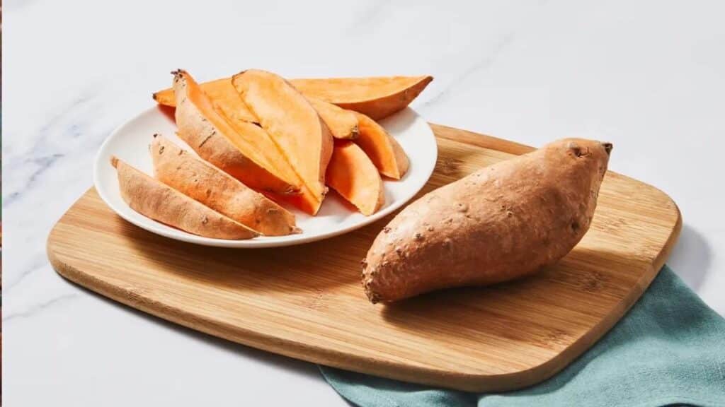 Sweet Potato Chips Recipe: The Crispy Snack That's Actually Good for You 1 Prepare and Slice the Sweet Potatoes