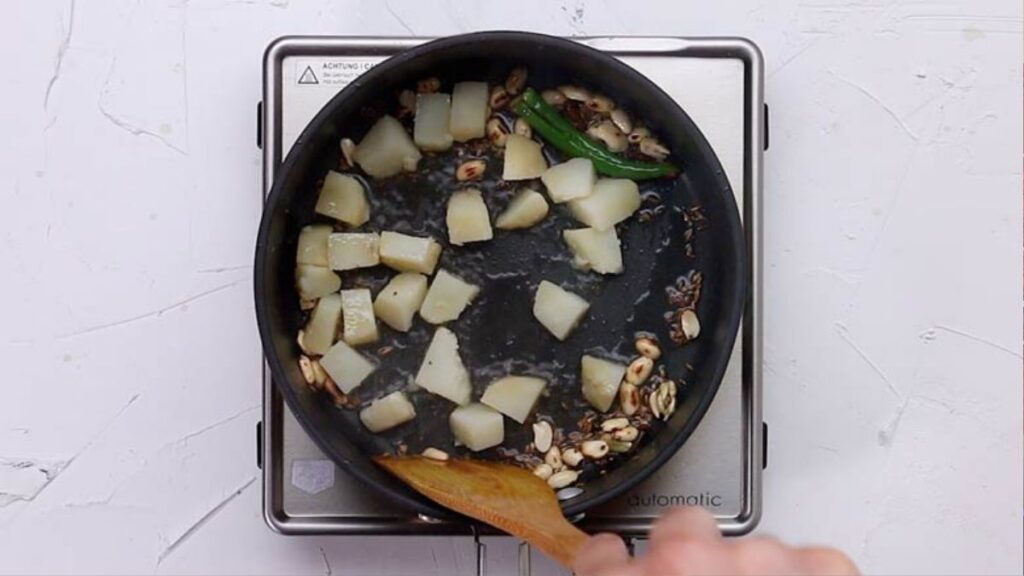 Saute the Drained Samak