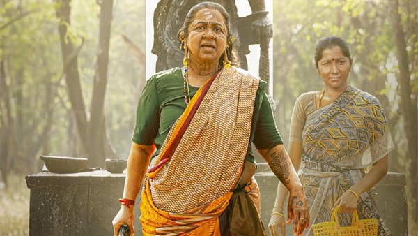 Thaai Kizhavi radikka sarathkumar