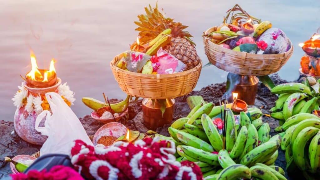 Chhath Puja: Date, Puja Muhurat, Mantras, Katha, Aarti, and Celebration Guide 11 fruits for chhath puja