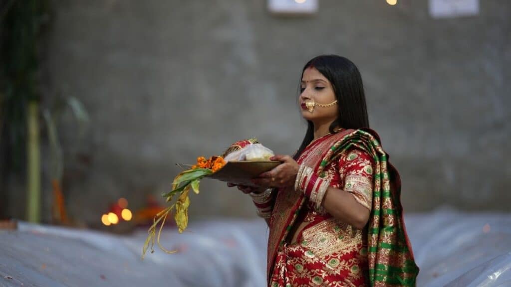 Chhath Puja: Date, Puja Muhurat, Mantras, Katha, Aarti, and Celebration Guide 5 chhath puja celebration