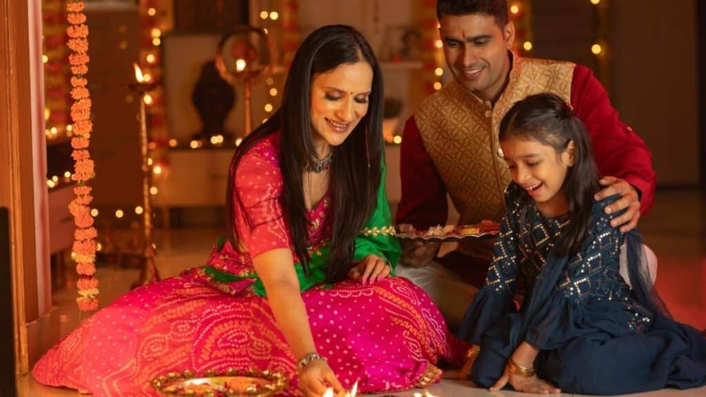 Diwali: Date, Puja Muhurat, Lakshmi Puja Significance, Mantra, Aarti, Rangoli Designs, and Complete Celebration Guide 6 diwali with family