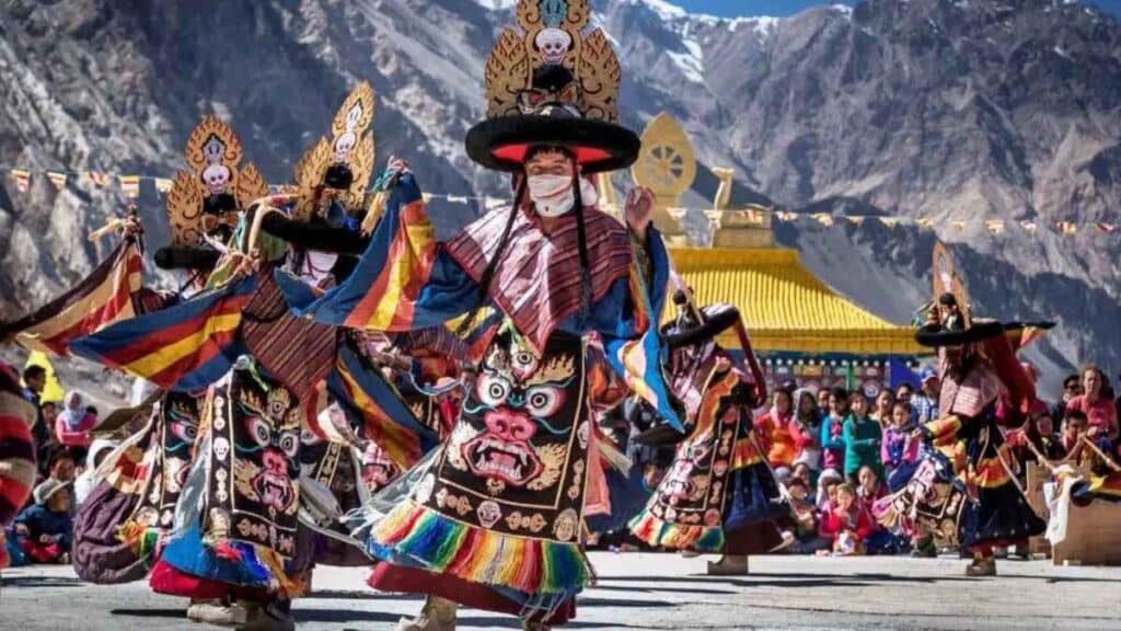 losar festival