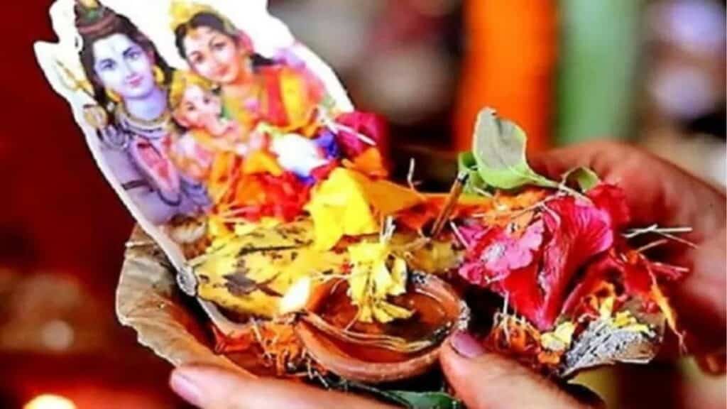 teej Festival puja