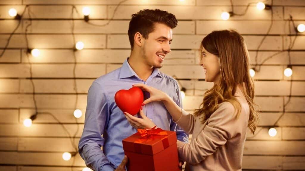 Couples in valentines day