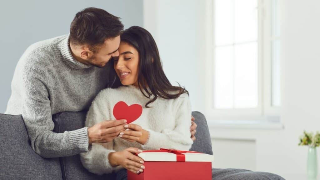 Couples in valentines day