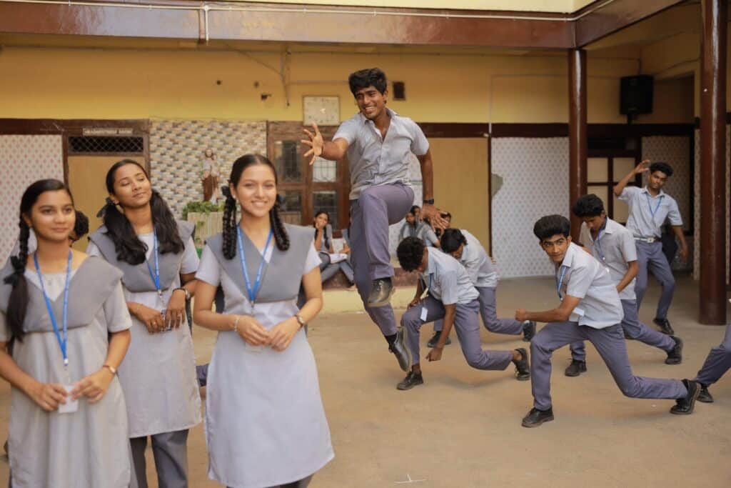 with love tamil movie