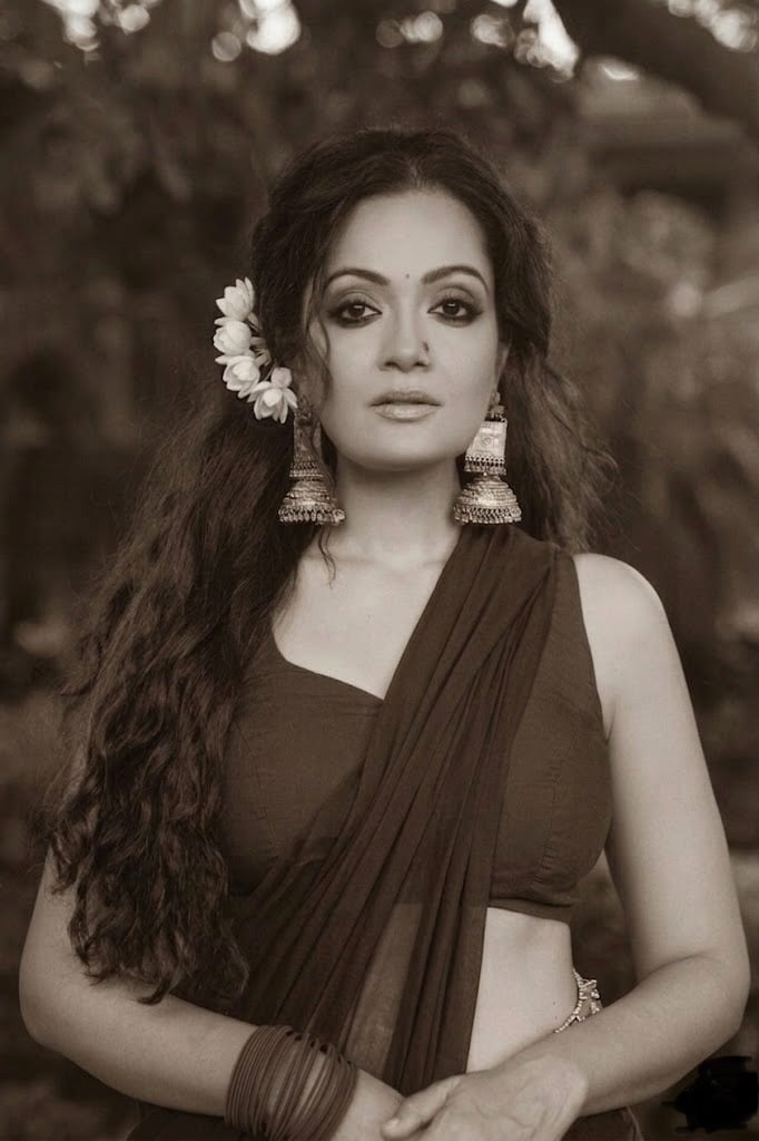 Sheena Chohan vintage photoshoot