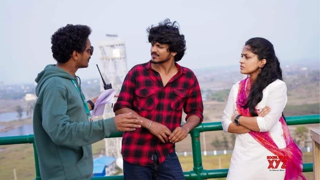 Godari Gattupaina Movie Review