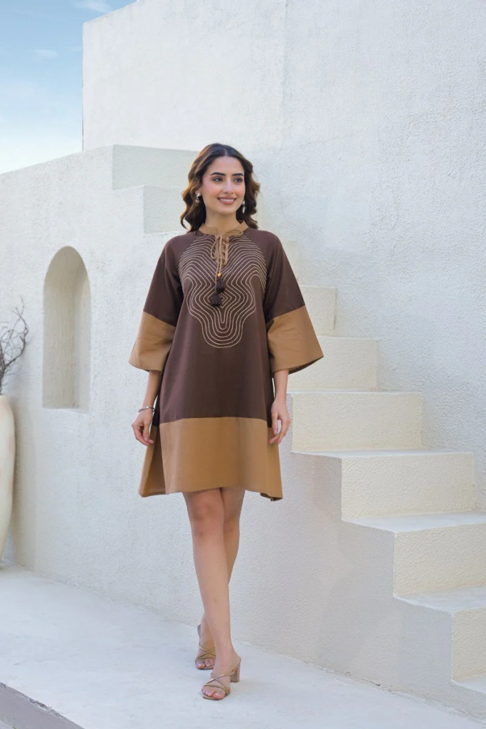  Oversized fit: Rich Cocoa Brown Tunic Dress- Freyaa.us